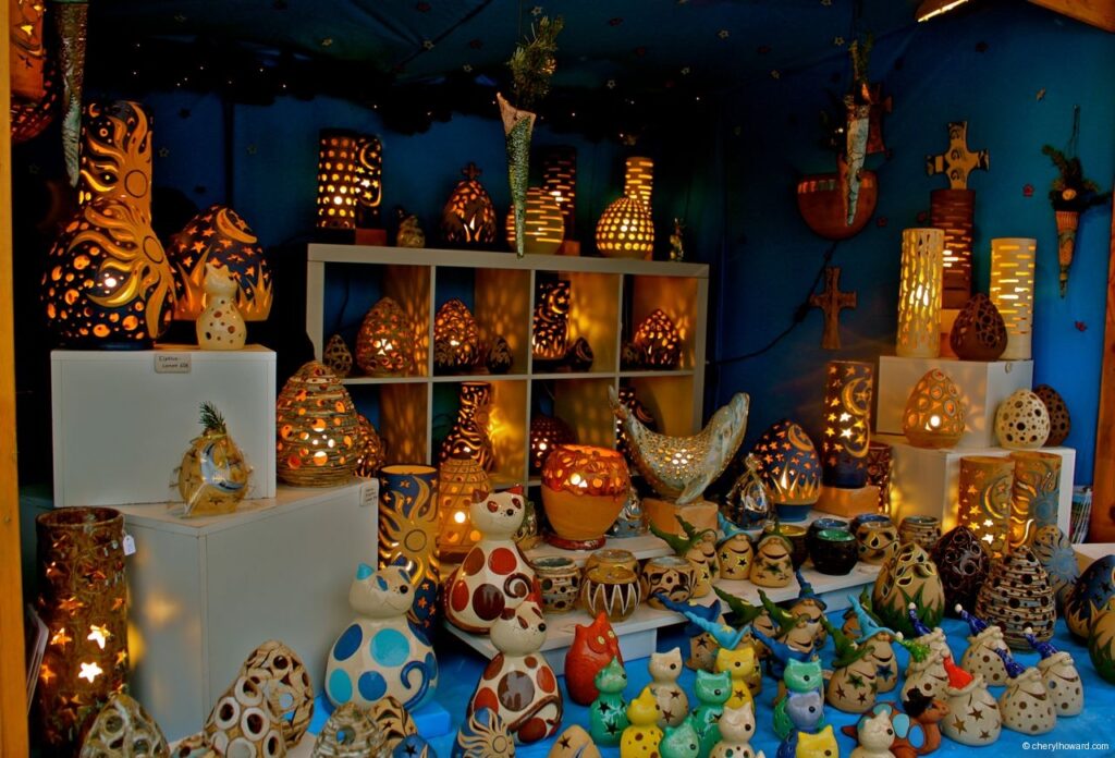 Schönbrunn Christmas Market In Vienna Souvenir Offers