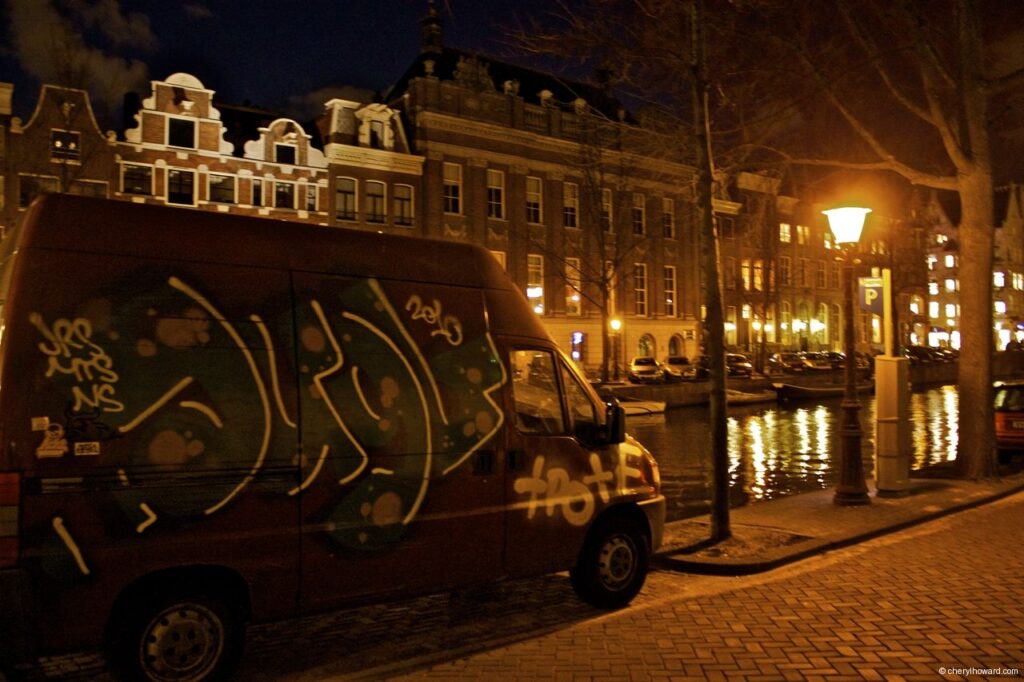 Street Art Amsterdam - Painted Van