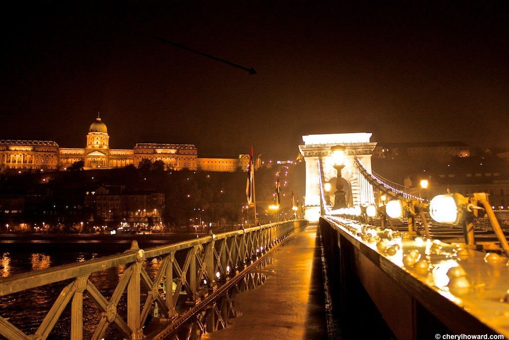 Chain Bridge in Budapest - Long Shot