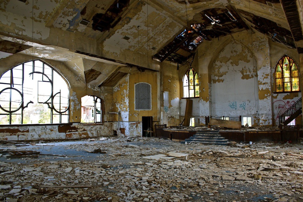 abandoned life church