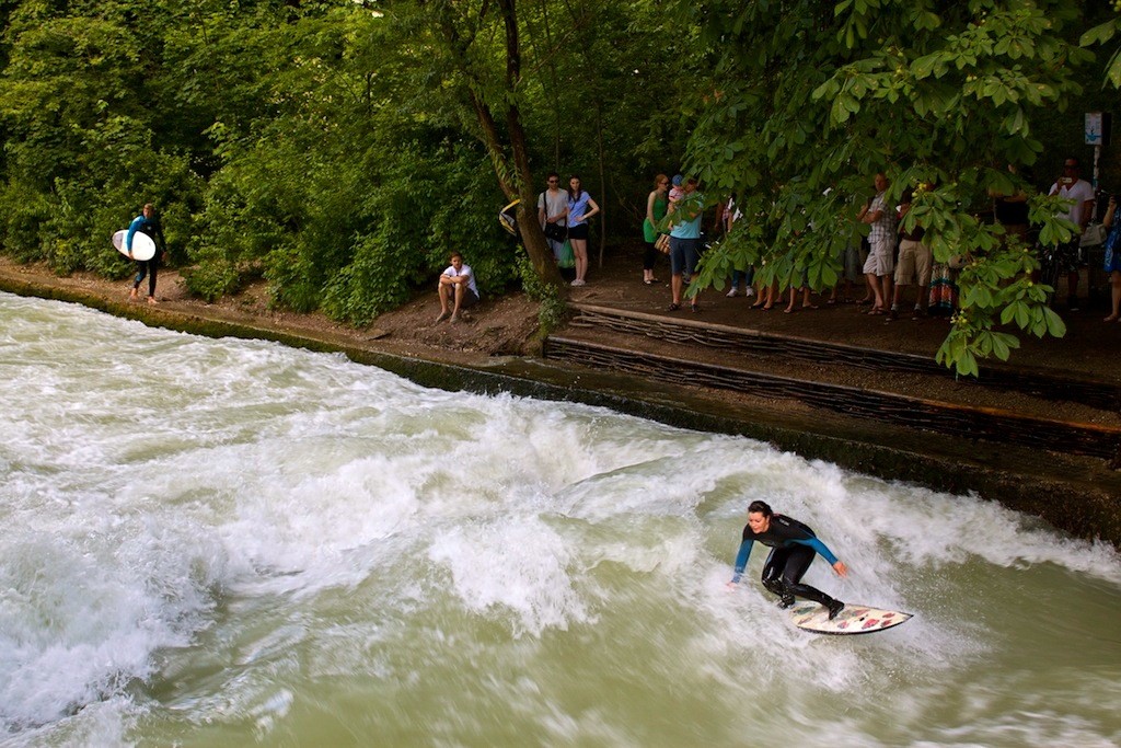 Weird and Offbeat Sites - River Surfing in Munich.