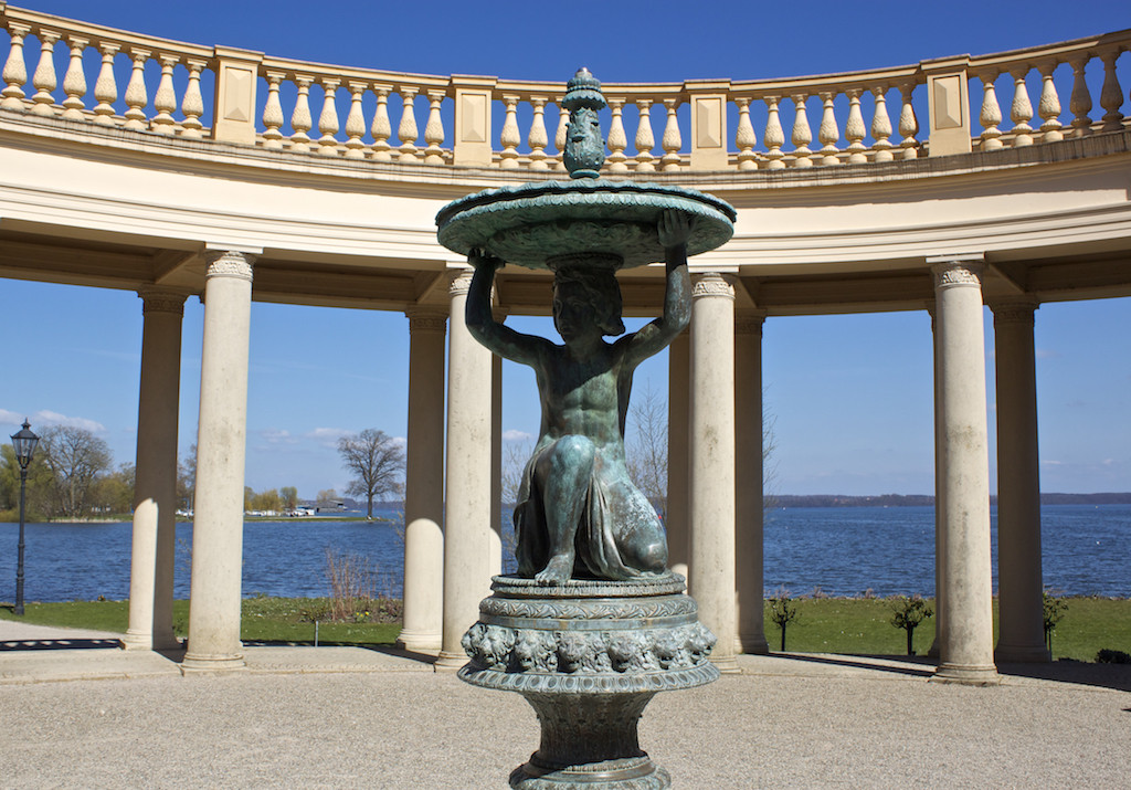 Schwerin Photos - Palace Orangerie Statue