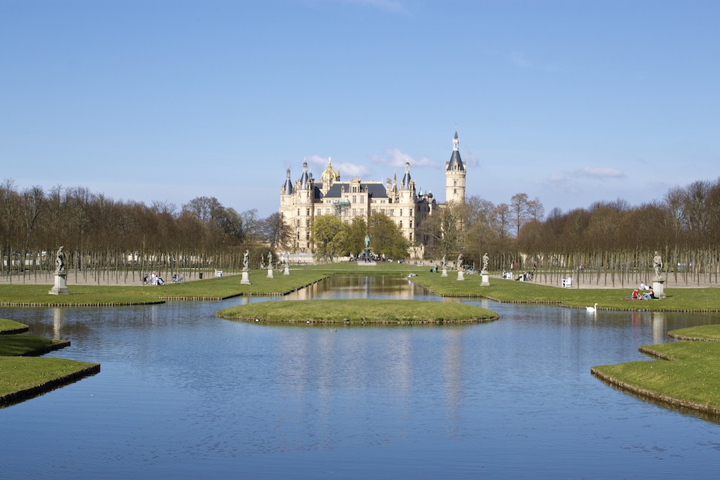 Schwerin Photos - Schlossgarten Palace