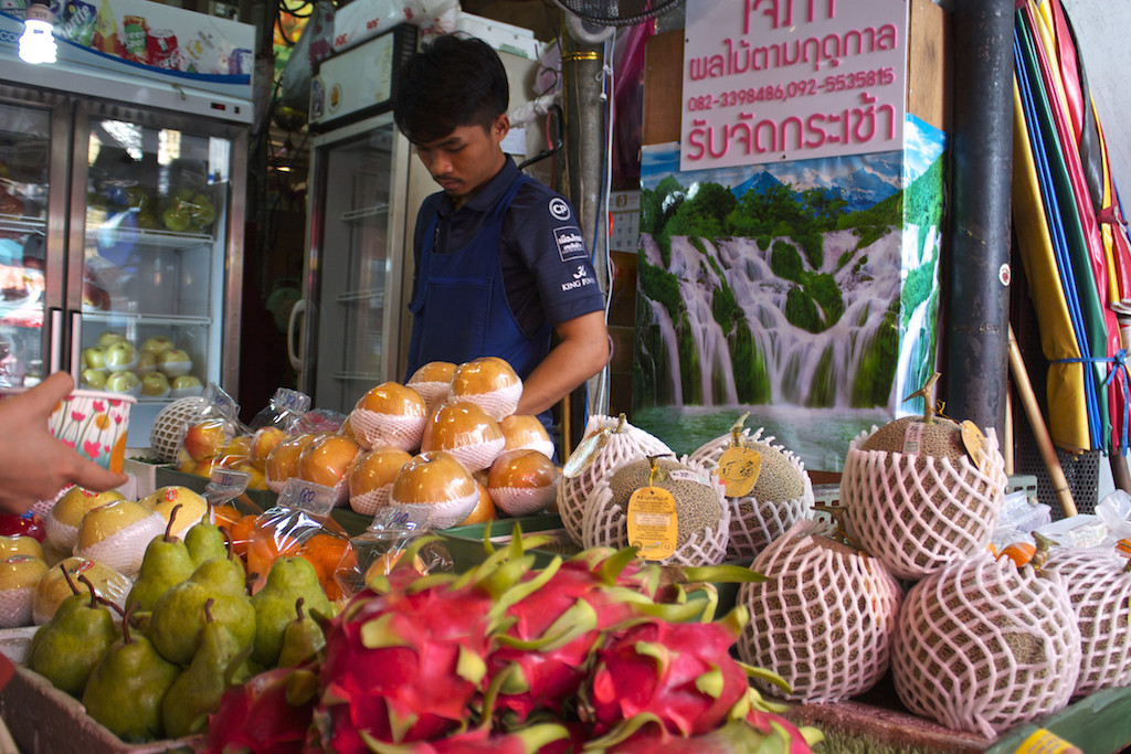 Bangkok Chinatown - Fresh Fruit