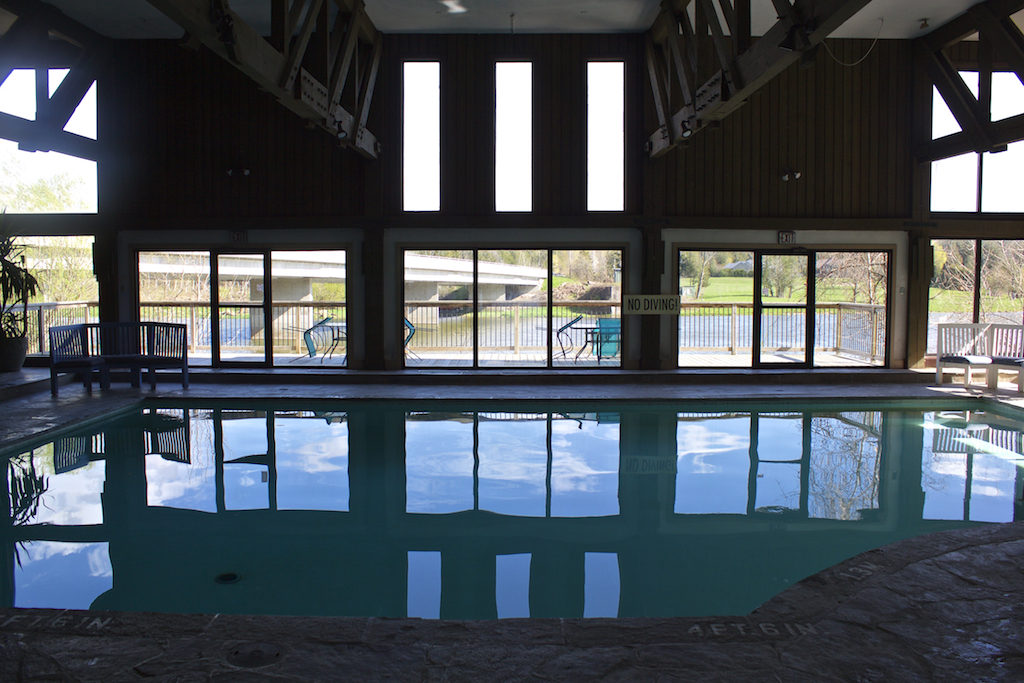 Benmiller Inn and Spa - Pool Reflections