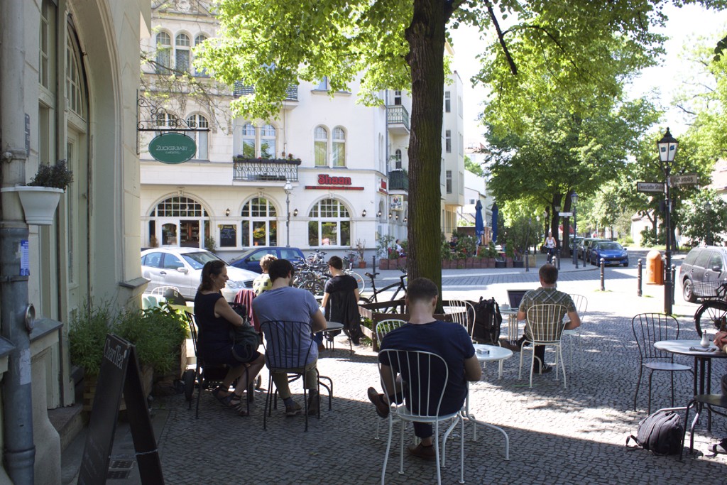 Berlin Walking Food Tour - Zuckerbaby