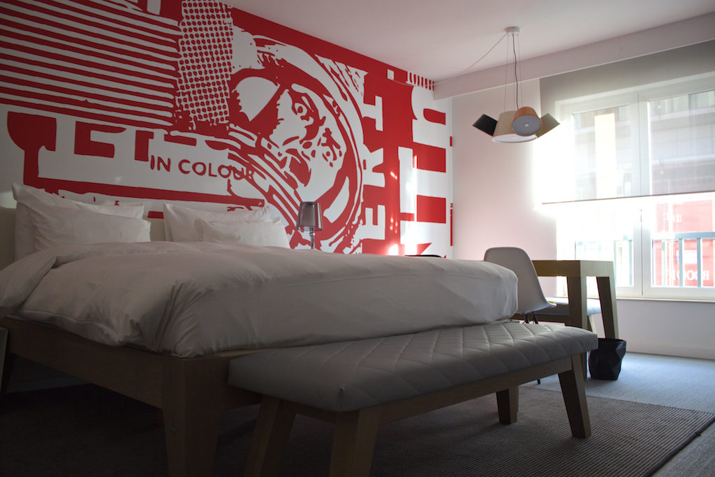 Radisson RED Brussels - Studio With King Bed