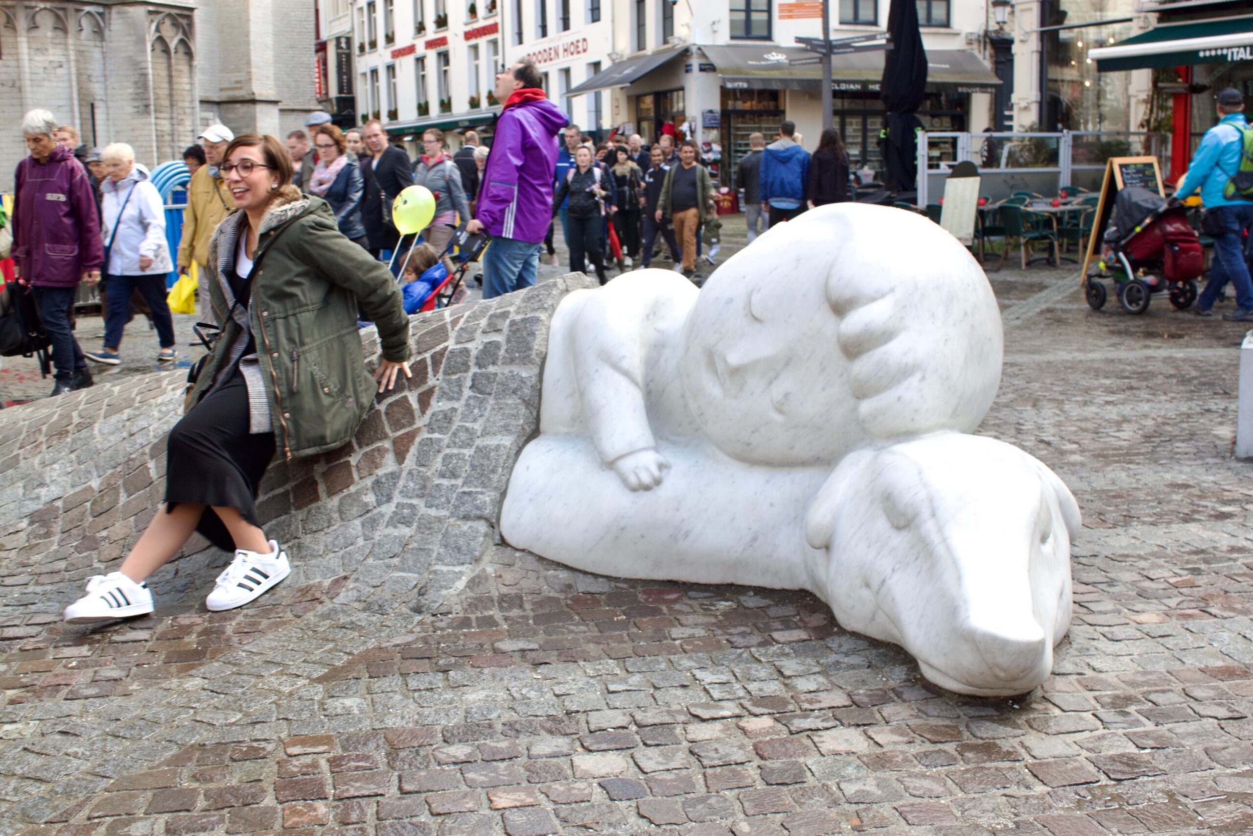 Nello and Pastrache Statue Antwerp