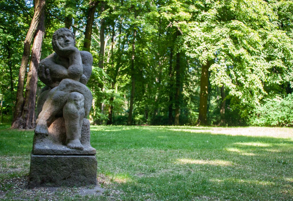 Schlosspark Biesdorf Berlin Statue