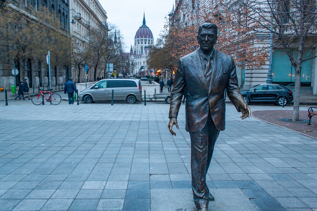 Ronald Reagan Statue - Budapest