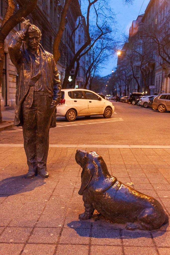 Budapest Columbo Statue