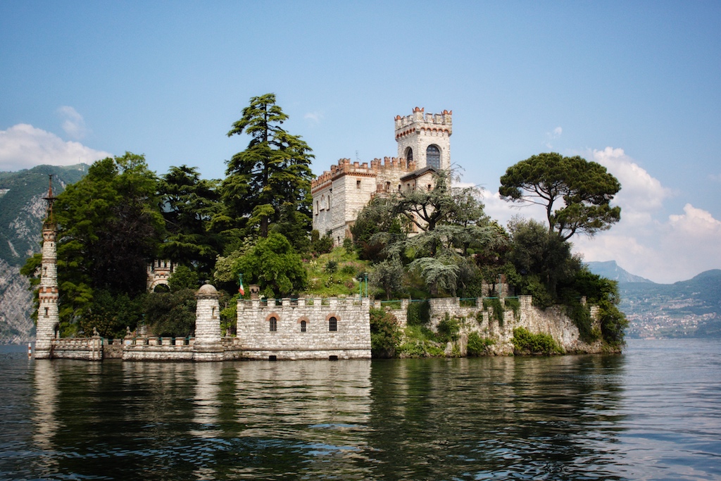 A Real Life Fairytale At Isola di Loreto In Italy