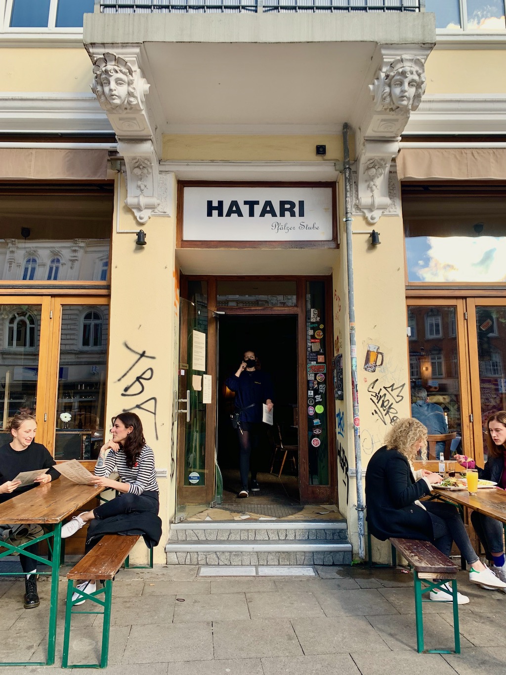 Hatari Pfälzer Stube Hamburg Germany