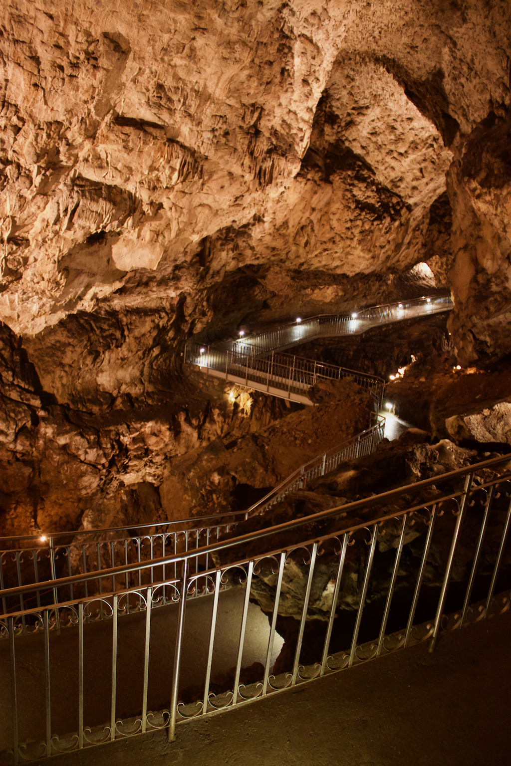 Sloupsko Cave Walk