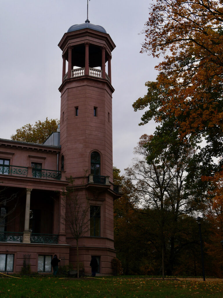 Schlosspark Biesdorf In Autumn - Tower
